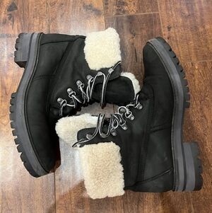Timberland Women's Courmayeur Ankle Boots Black Suede Shearling A1RPD US size 9